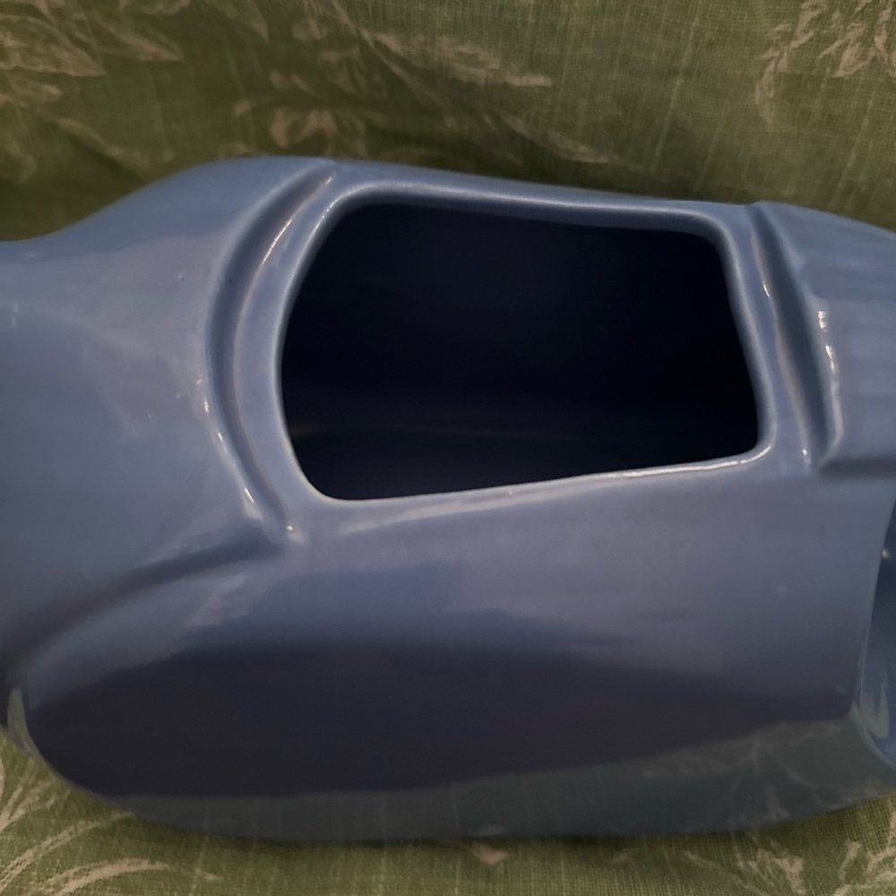 Blue teapot pitcher made for Westinghouse by Hall China - Picture 3 of 6
